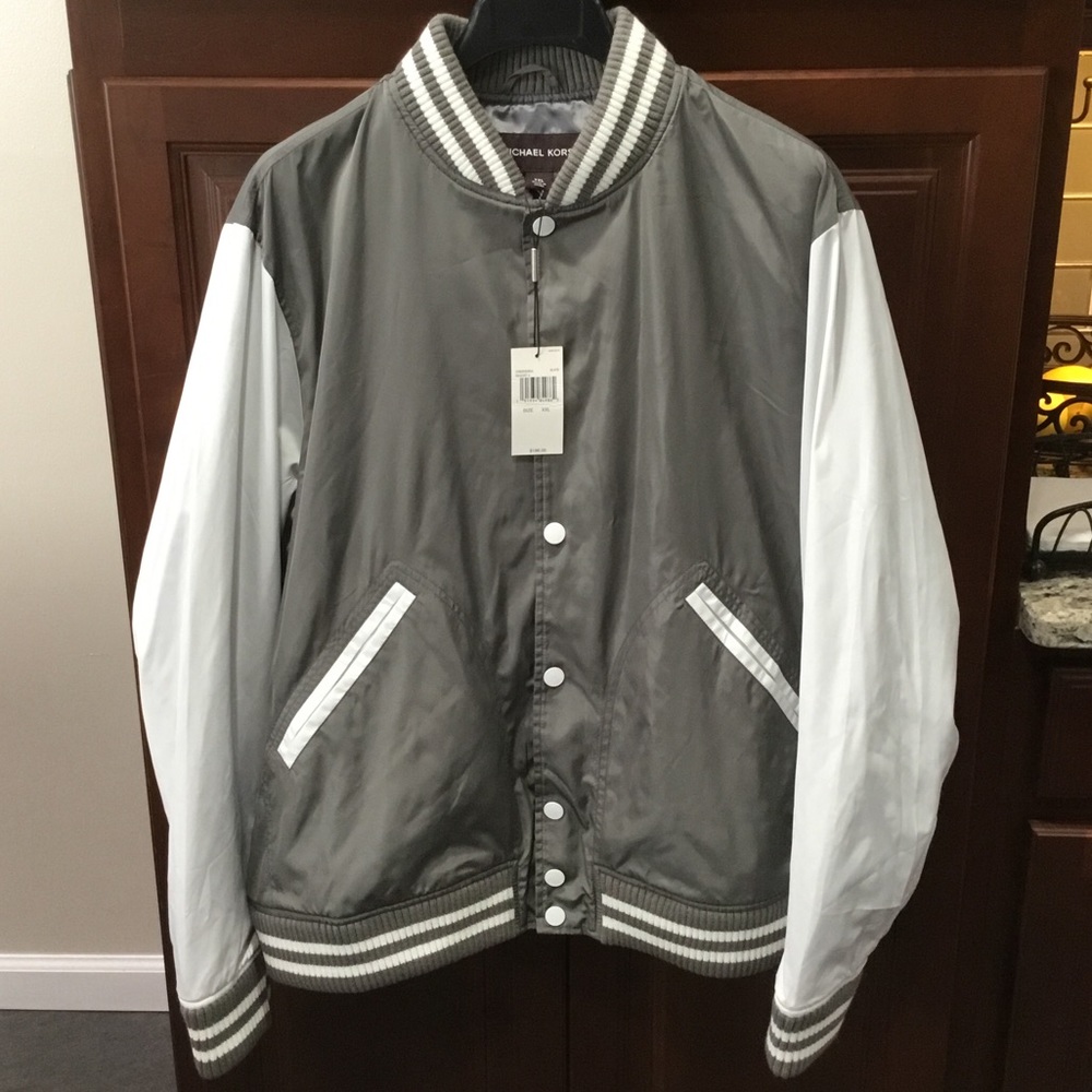 MICHAEL KORS VARSITY PLUS SIZE COAT $120 OFF PRICE